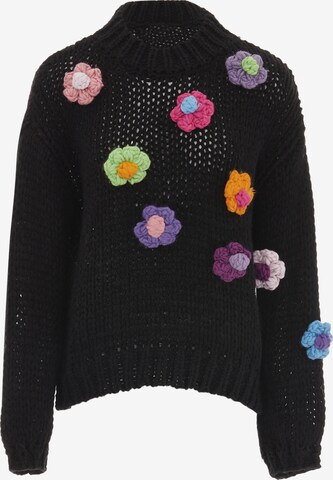 ebeeza Sweater in Black: front