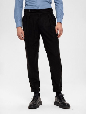 Regular Pantalon à pince Antioch en noir : devant