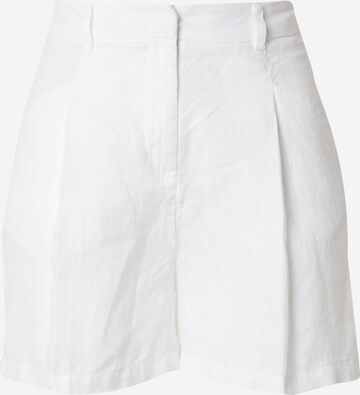 UNITED COLORS OF BENETTON Regular Pleat-Front Pants in White: front