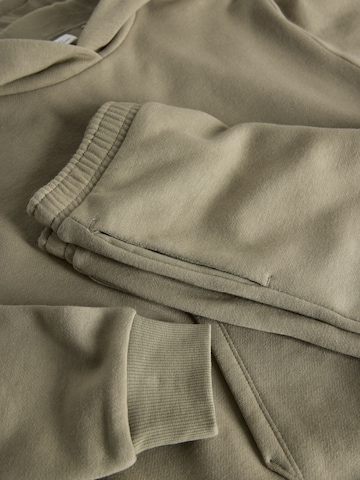 The Set Set in Grün