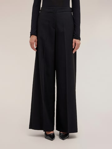 Pantaloni di MOTIVI in nero