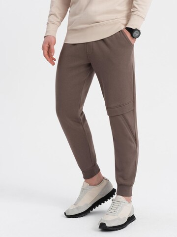 Effilé Pantalon Ombre en marron