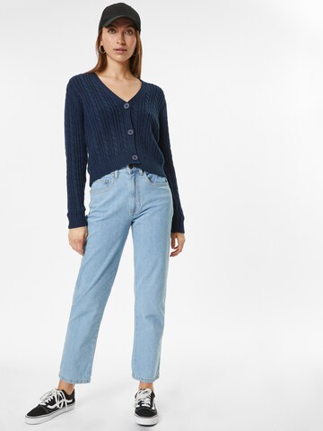 Cotton On Normalny krój Jeansy w kolorze niebieski