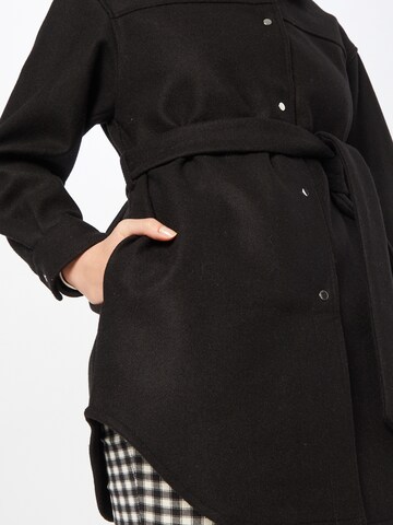 VERO MODA Jacke 'Vince' in Schwarz