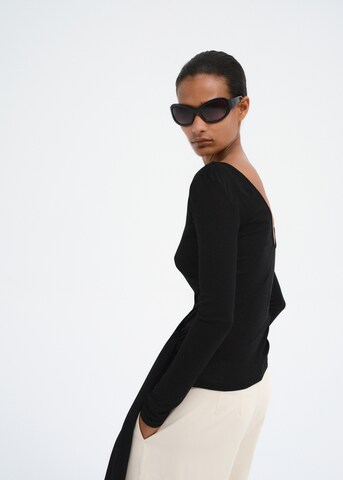 Maglietta 'SALMA' di MANGO in nero