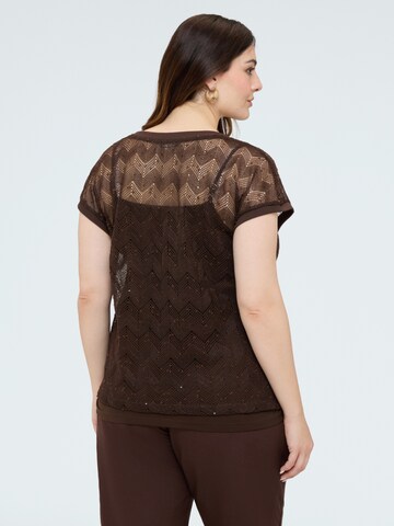 Fiorella Rubino - Camiseta en marrón