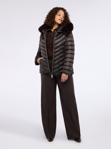 Fiorella Rubino Winterjas in Bruin