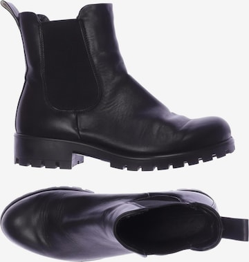 ECCO Stiefelette 39 in Schwarz: predná strana