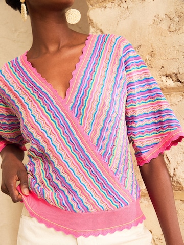 Pull-over love & roses en rose