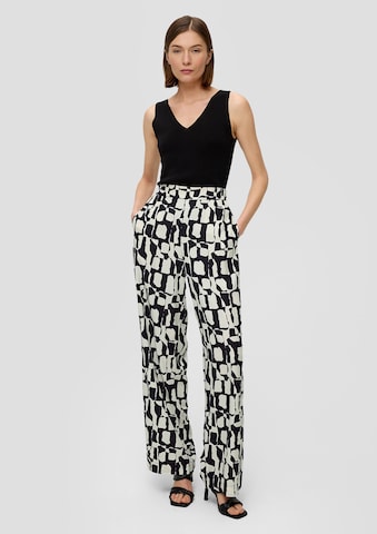 s.Oliver BLACK LABEL Regular Trousers in Black