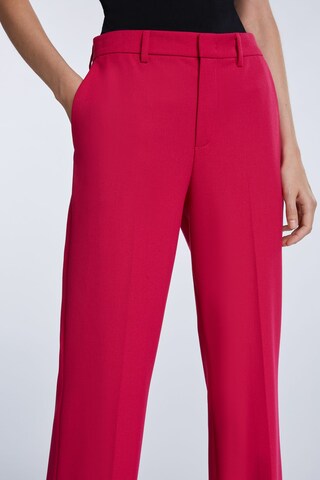 SET Loose fit Trousers with creases in Pink