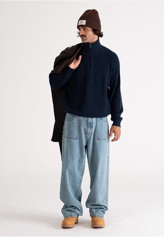 Prohibited Svetr 'Scout' – modrá