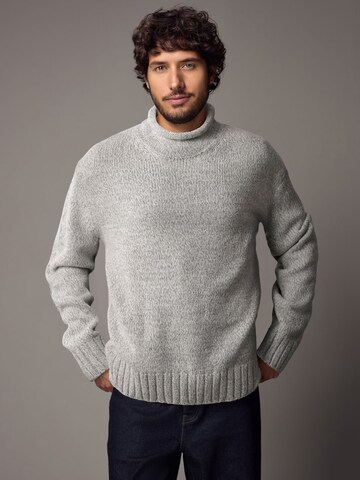 Next Pullover i beige
