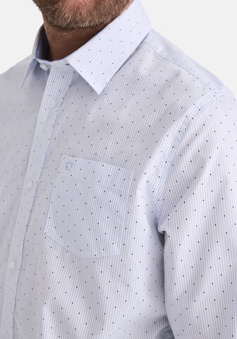 Coupe regular Chemise 'Hugh' Stooker Men en bleu
