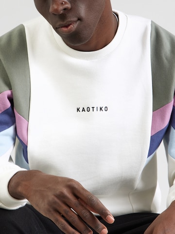 Kaotiko Sweatshirt 'GINGER' in Beige