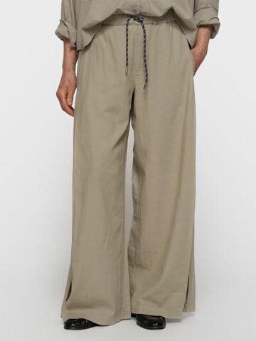 10Days Loosefit Broek in Grijs: voorkant