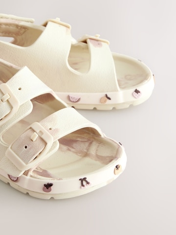 bēšs Next Sandales