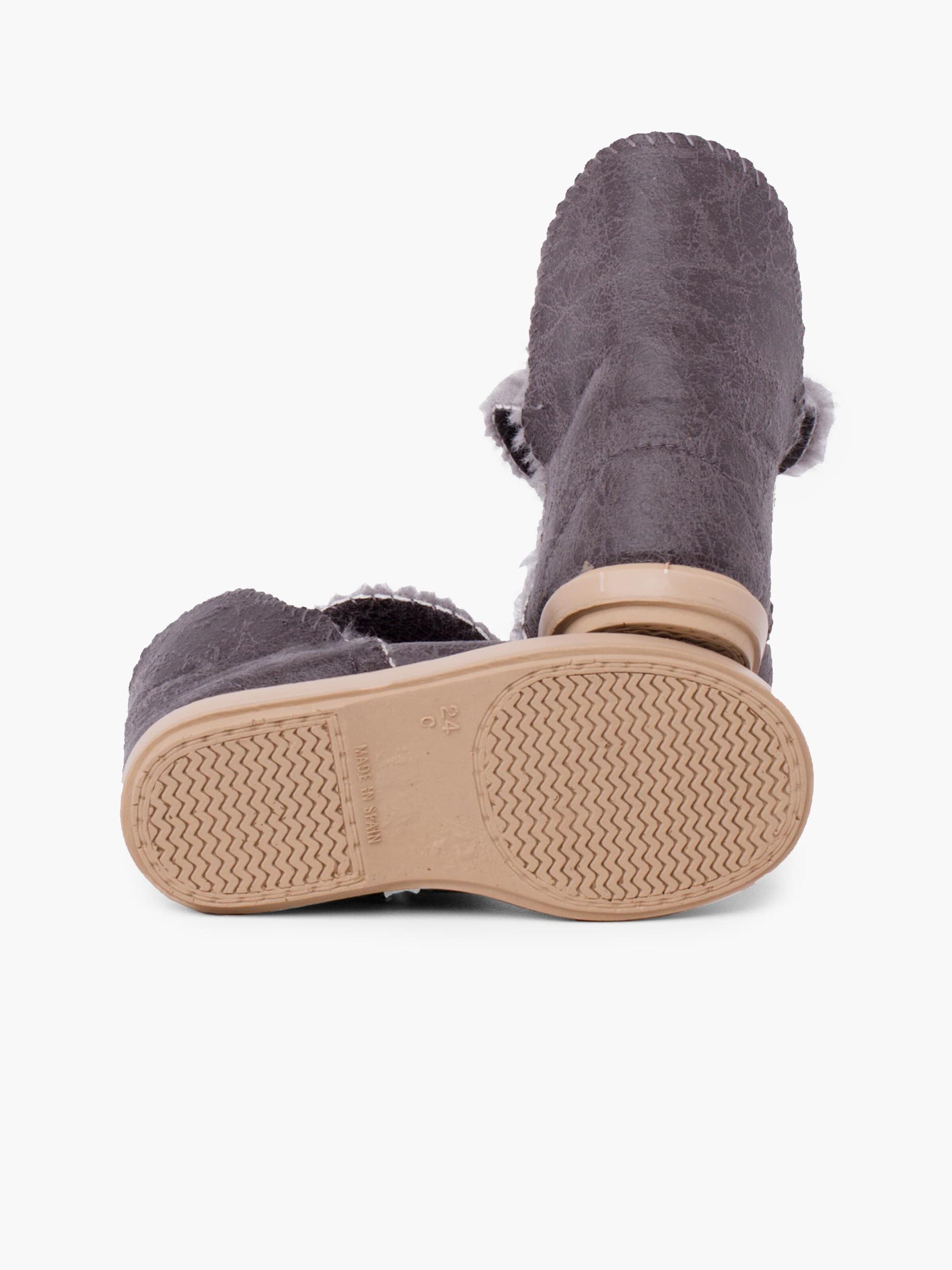Pisamonas - Bota em cinzento
