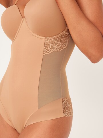 Next Shapingbody i beige
