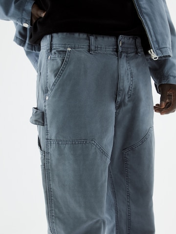 Pull&Bear Loosefit Kalhoty – modrá