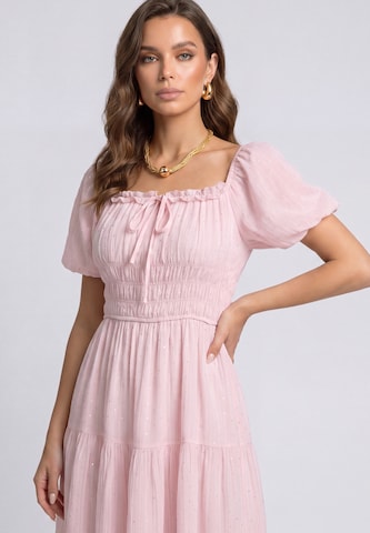 faina - Vestido en rosa