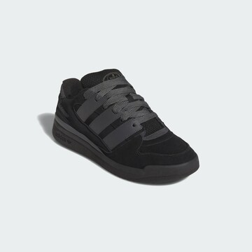 ADIDAS ORIGINALS Madalad ketsid 'Forum2000', värv must