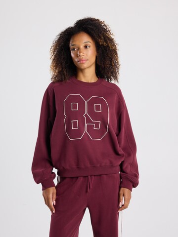 America Today Sweatshirt in Red: front