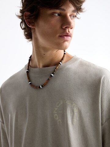 Pull&Bear T-Shirt in Beige