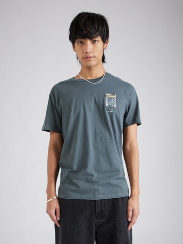ARMEDANGELS T-Shirt 'JAMES DO THE MATH' (GOTS) in Grau: Vorderseite