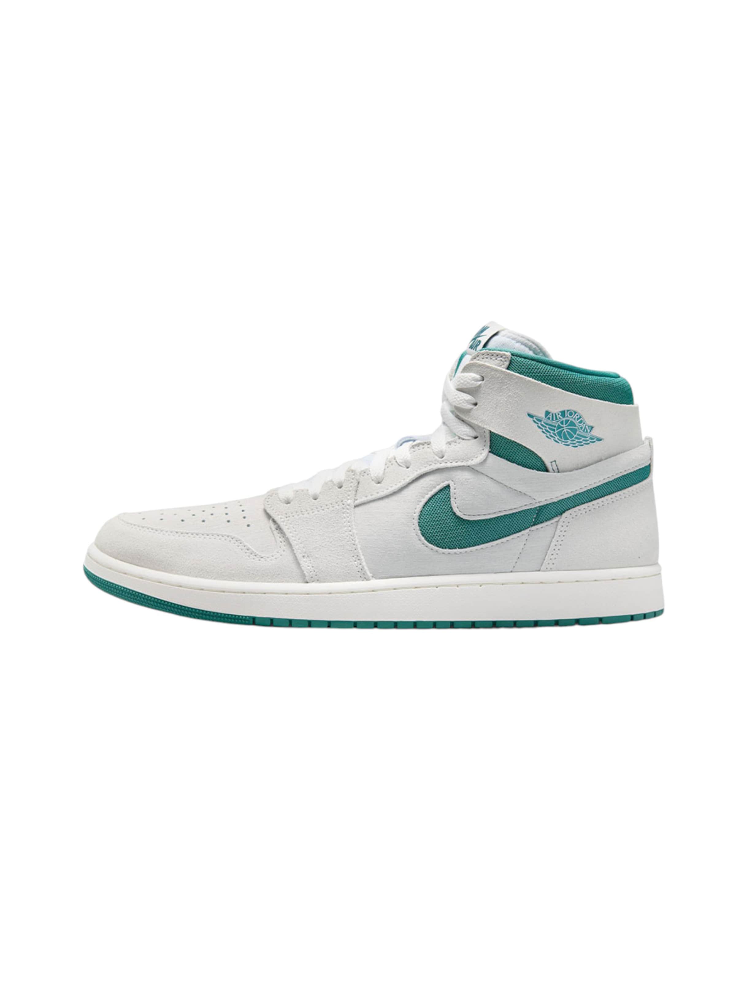 Sneaker alta 'Air Jordan 1 Zoom Air CMFT 2' di Jordan in bianco: frontale