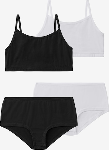 BENCH Bralette Underwear Set in Black: front