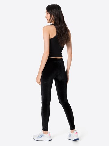 Urban Classics Skinny Leggings in Black