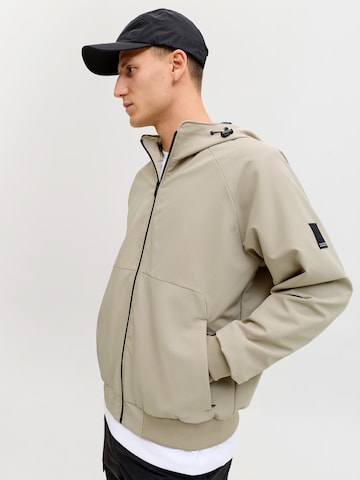 JACK & JONES Преходно яке 'JCOFUSION' в кафяво