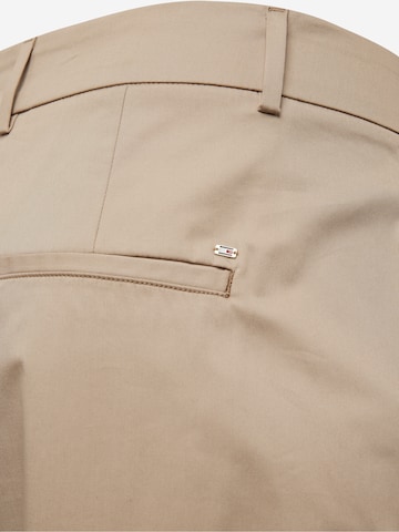 Regular Pantalon chino Tommy Hilfiger Curve en beige