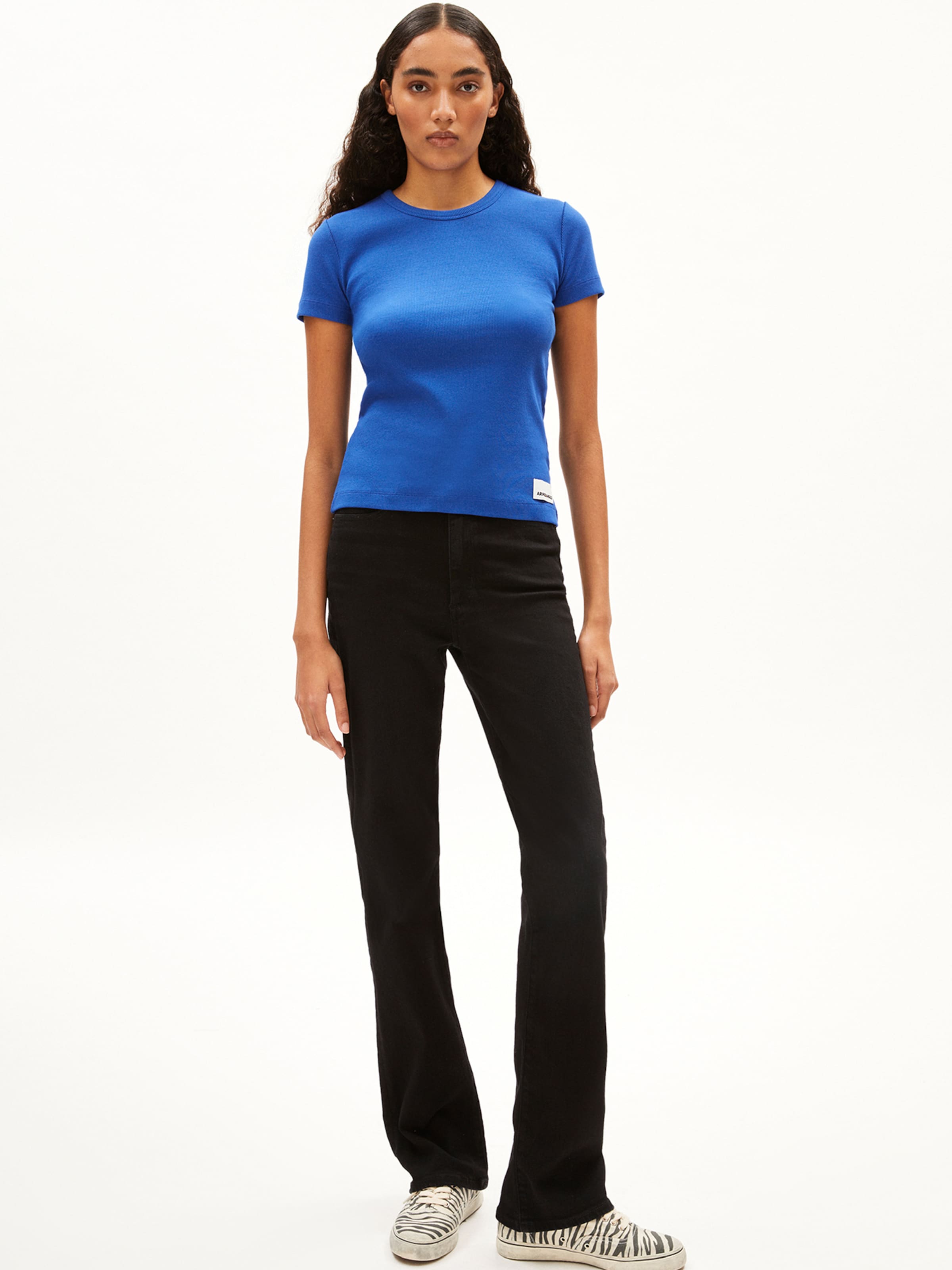 ARMEDANGELS Shirt in Blauw: voorkant