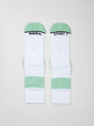 INCYLENCE Athletic Socks 'MOTTO RUNNING' in Green