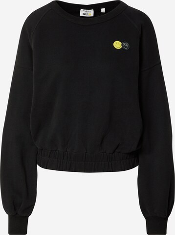 KnowledgeCotton Apparel Sweatshirt 'SMILEY™' in Zwart: voorkant