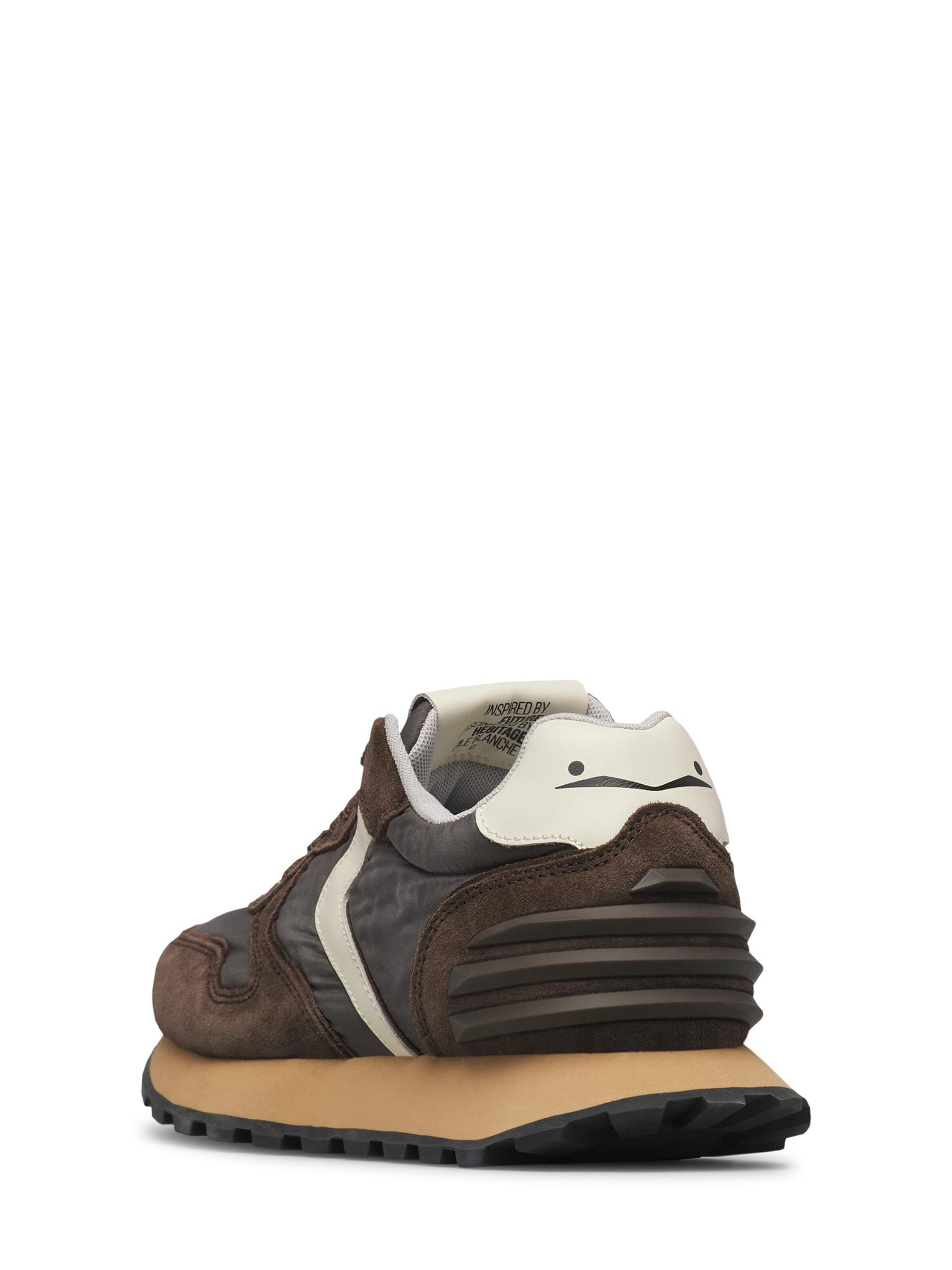 Voile blanche Sneakers laag 'PARIS POWER MAN.' in Bruin