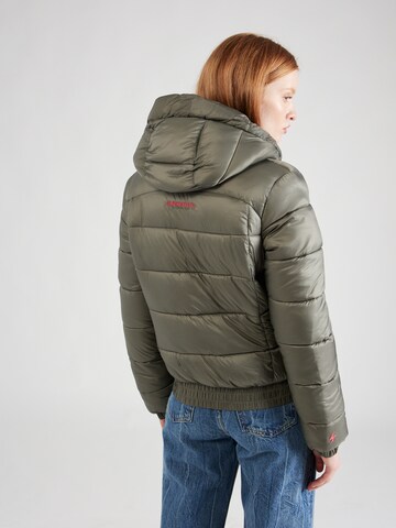 Superdry Winterjacke in Grün