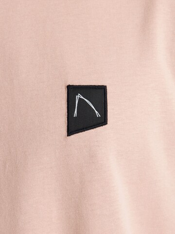 CHASIN' Shirt 'Bro' in Pink