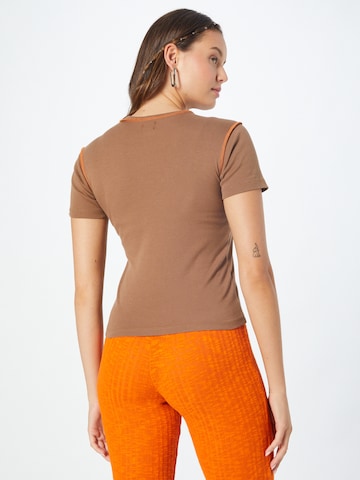 T-shirt BDG Urban Outfitters en marron