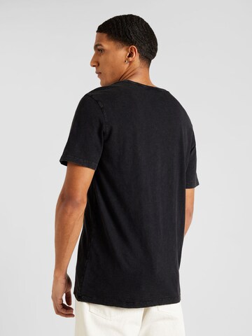 Superdry T-Shirt in Schwarz