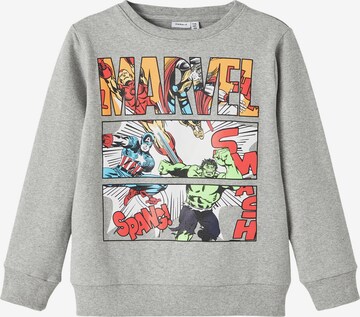 Felpa 'Foss Marvel' di NAME IT in grigio: frontale