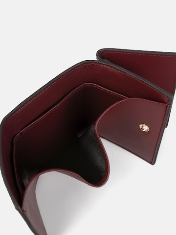 L37 HANDMADE SHOES Wallet in Red