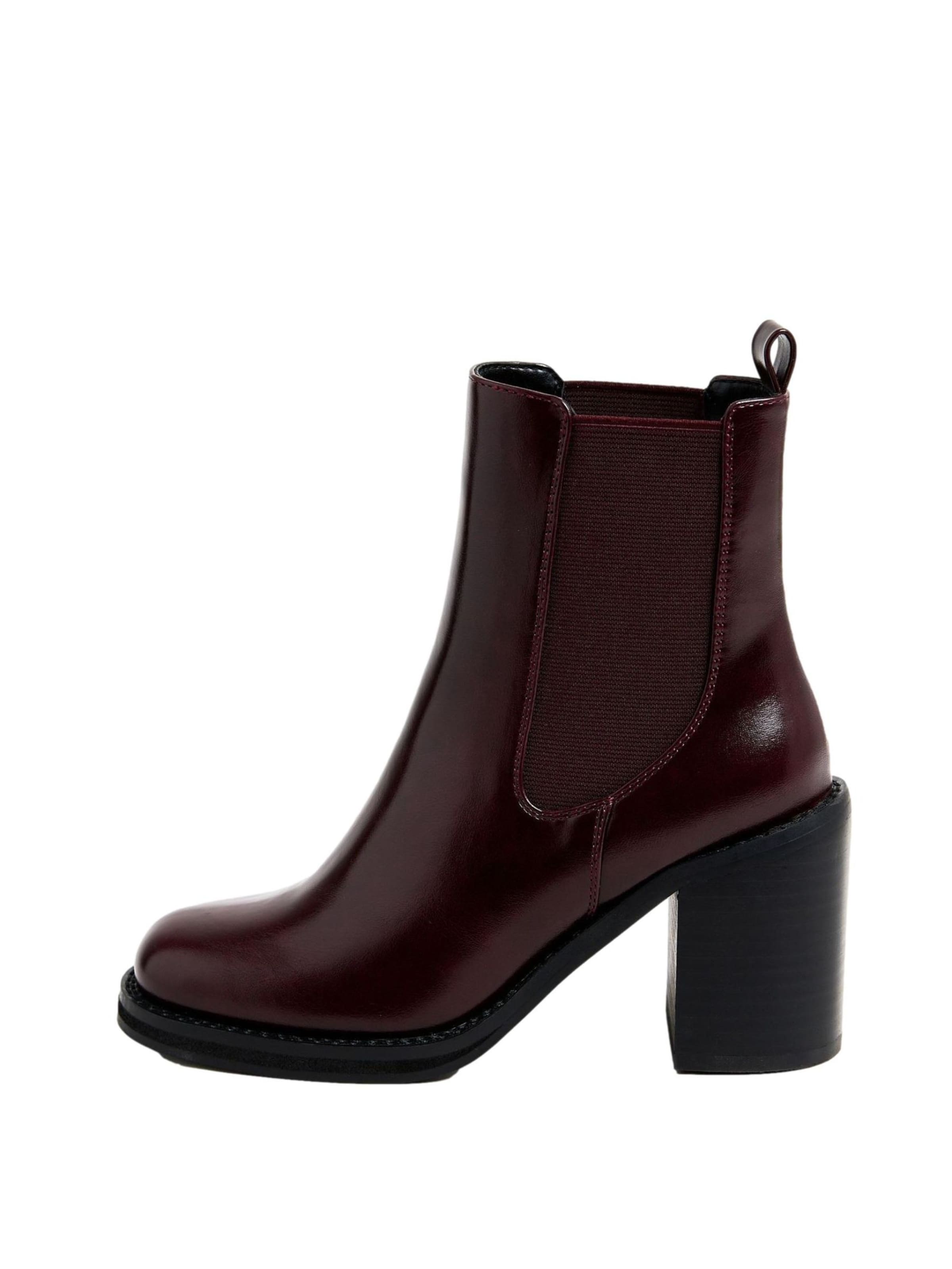 Lipsy Chelsea boots in Red: front