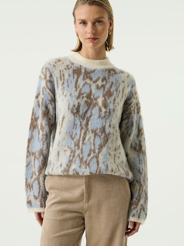 Pull-over GARCIA en blanc : devant