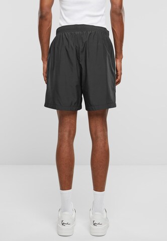 Karl Kani Regular Wavy Retro Black Trackshorts in Grau