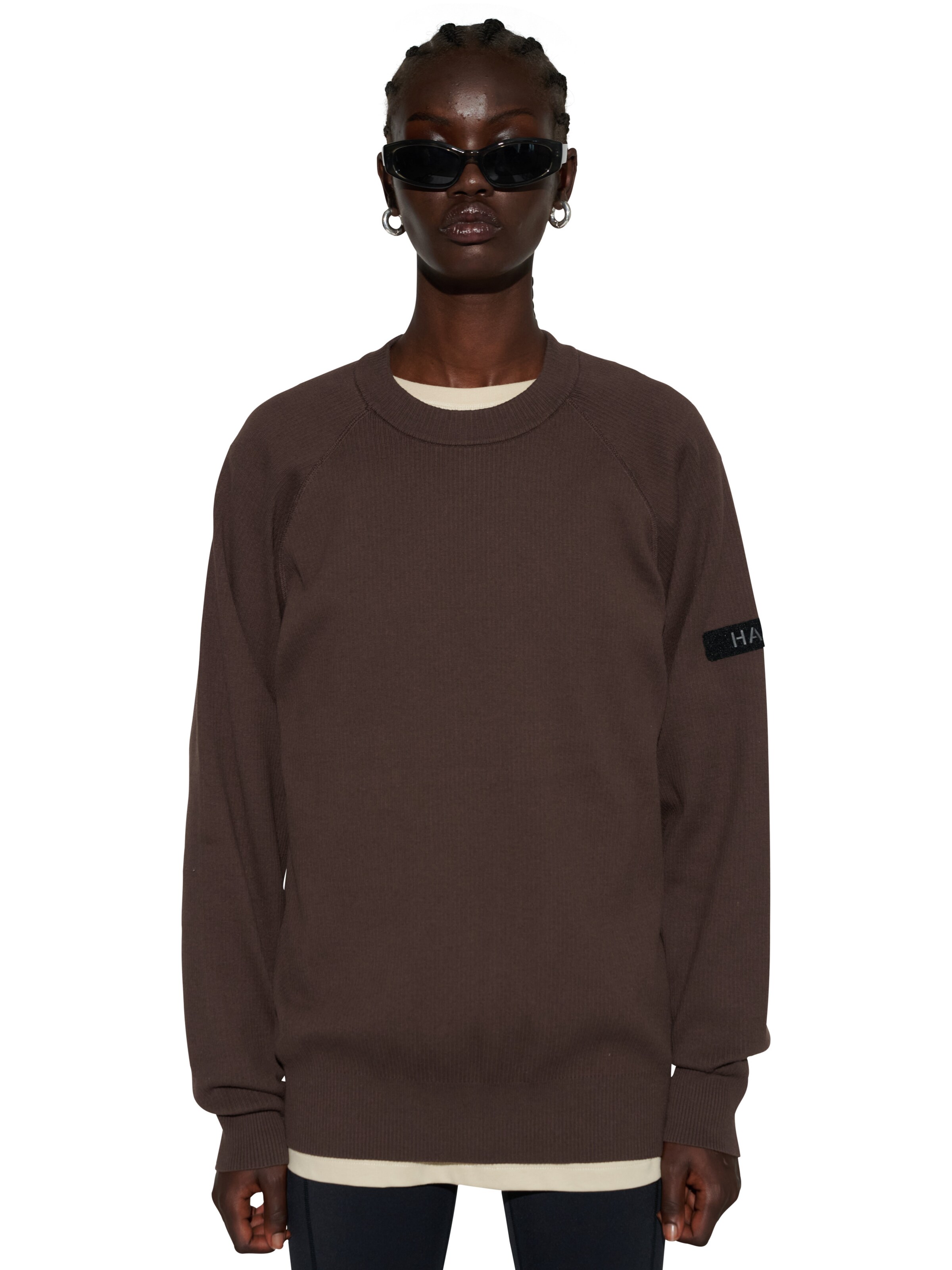 HALO Sweatshirt 'Infantry' in Bruin: voorkant