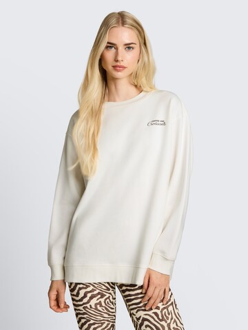 TOM TAILOR DENIM Sweatshirt in Weiß: Vorderseite