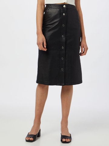 Deadwood Skirt 'Lara' in Black: front